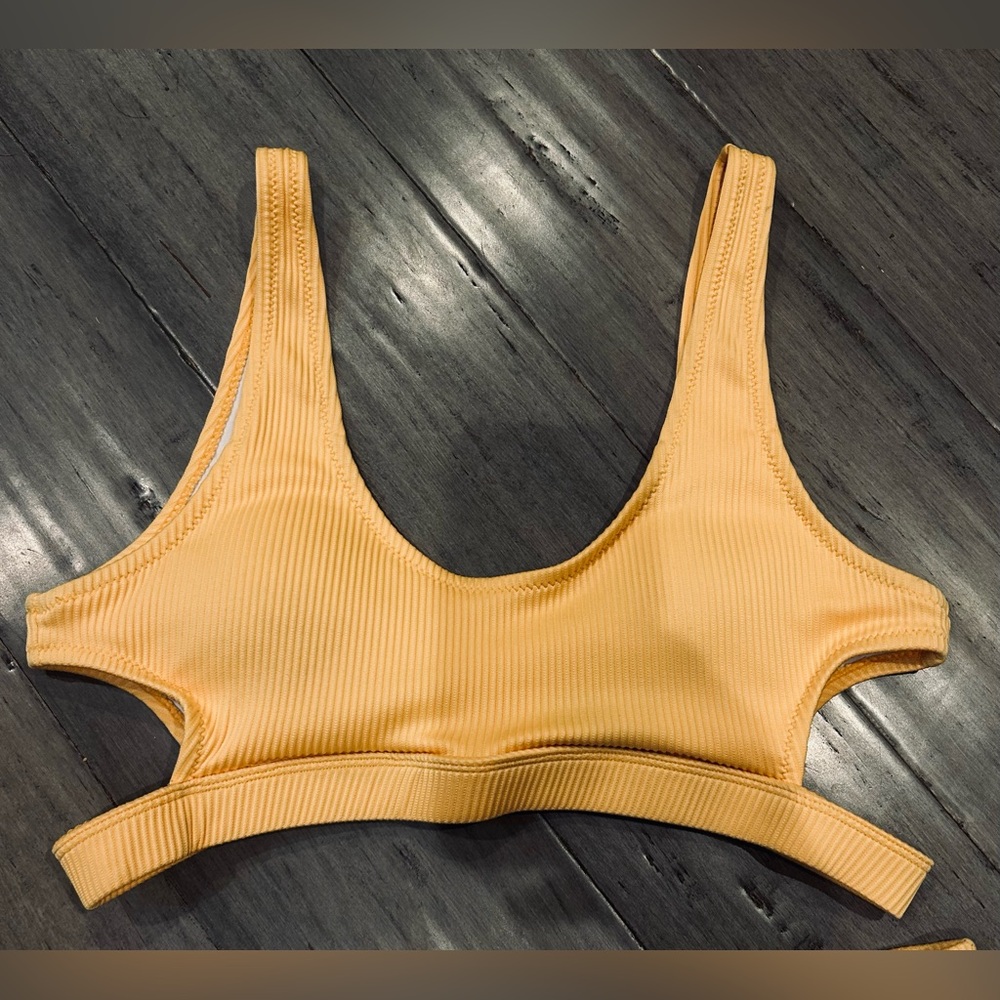 Yellow Ribbed Bikini Set - Picture 3 of 6